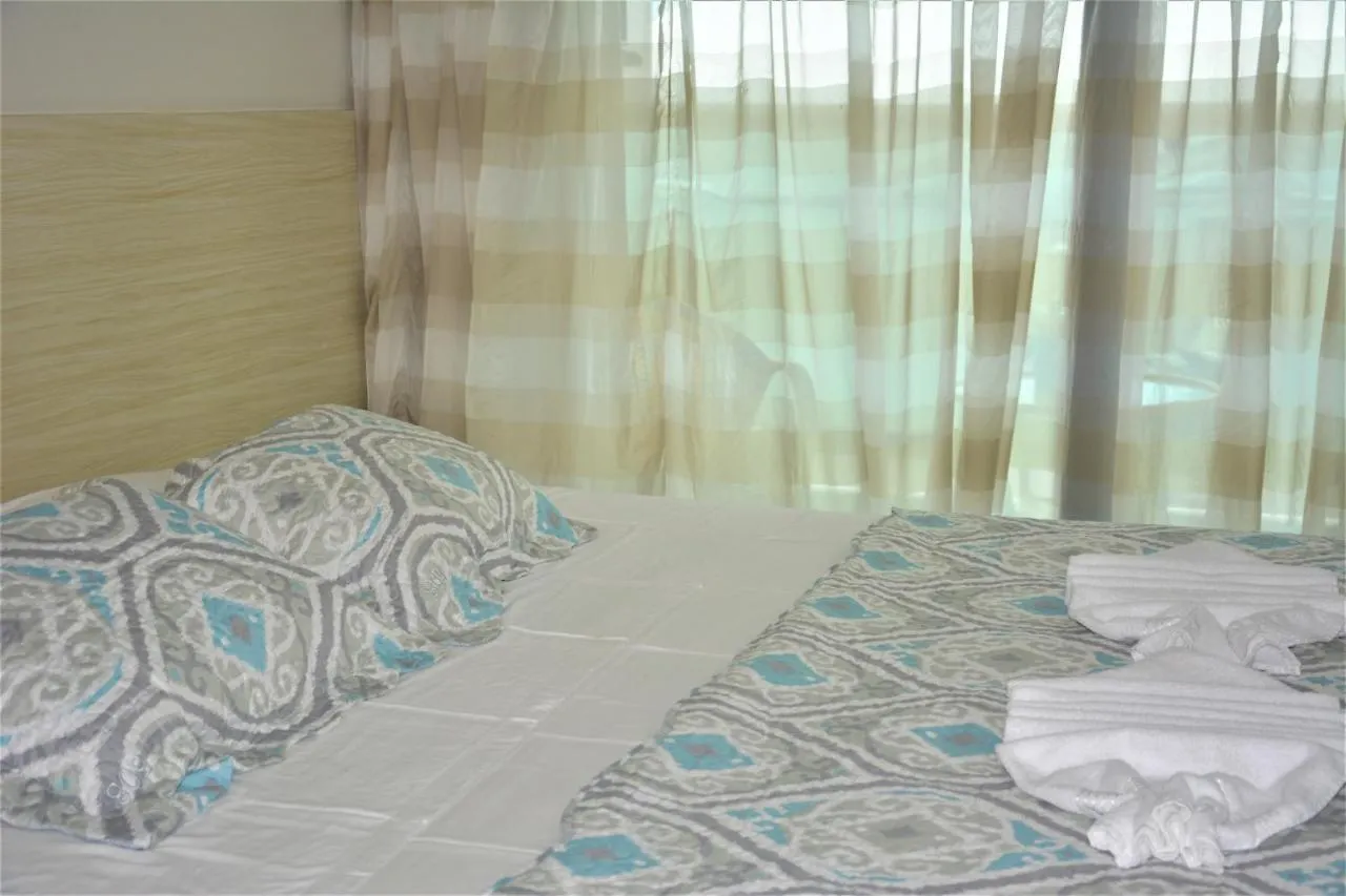 Flat Araça beira mar - Apto 508 Lateral Vista Mar Parcial Apartamento Natal